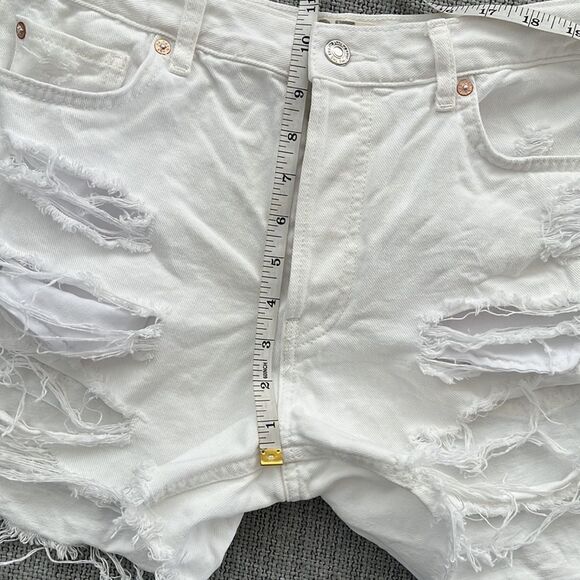 Free People Maggie Midrise Jean Shorts White Size 27 - Picture 5 of 9